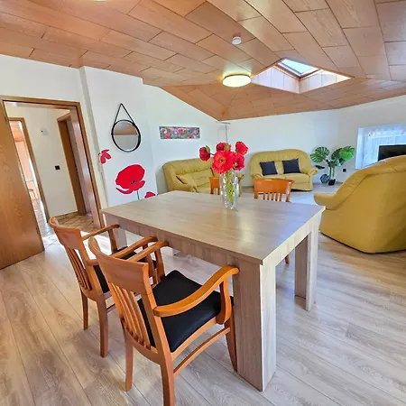 Apartment Elena Flat Mohn Zentrum