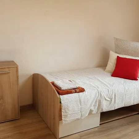 Apartment Elena Flat Mohn Zentrum Duisburg