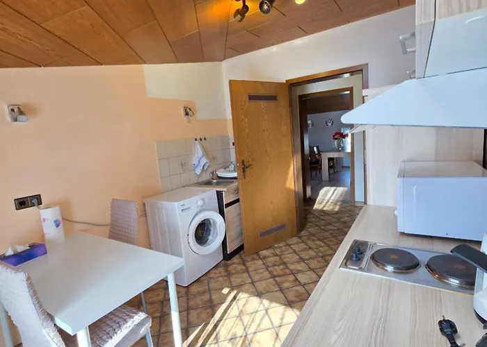 Elena Flat Mohn Zentrum * Дуйсбург