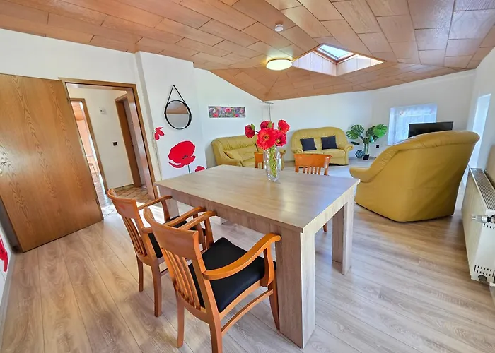 Apartment Elena Flat Mohn Zentrum