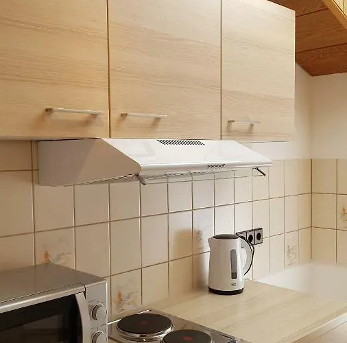 Elena Flat Mohn Zentrum *